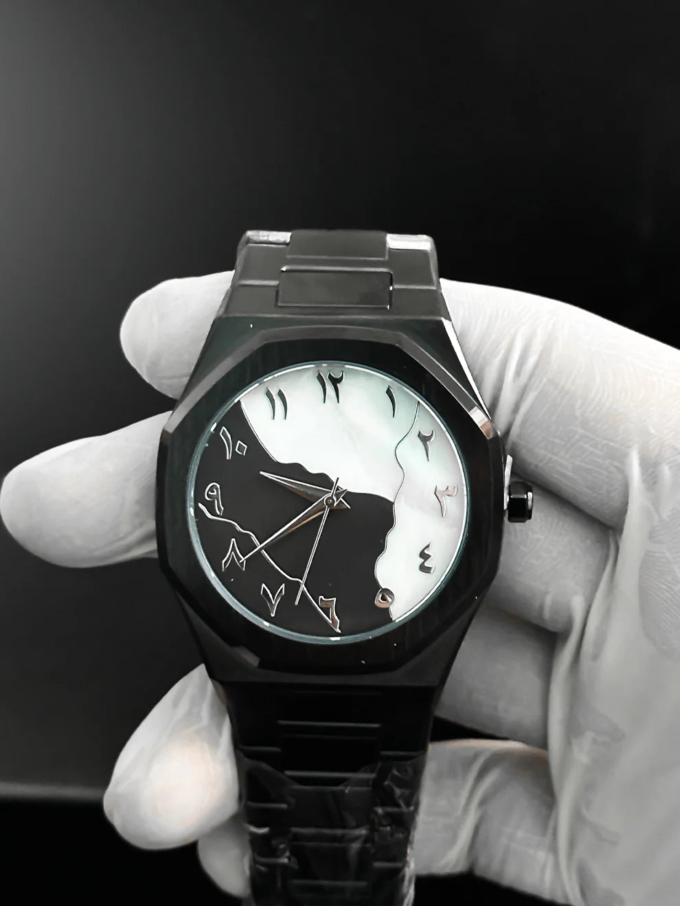 Arabic Aura Watch Black & White